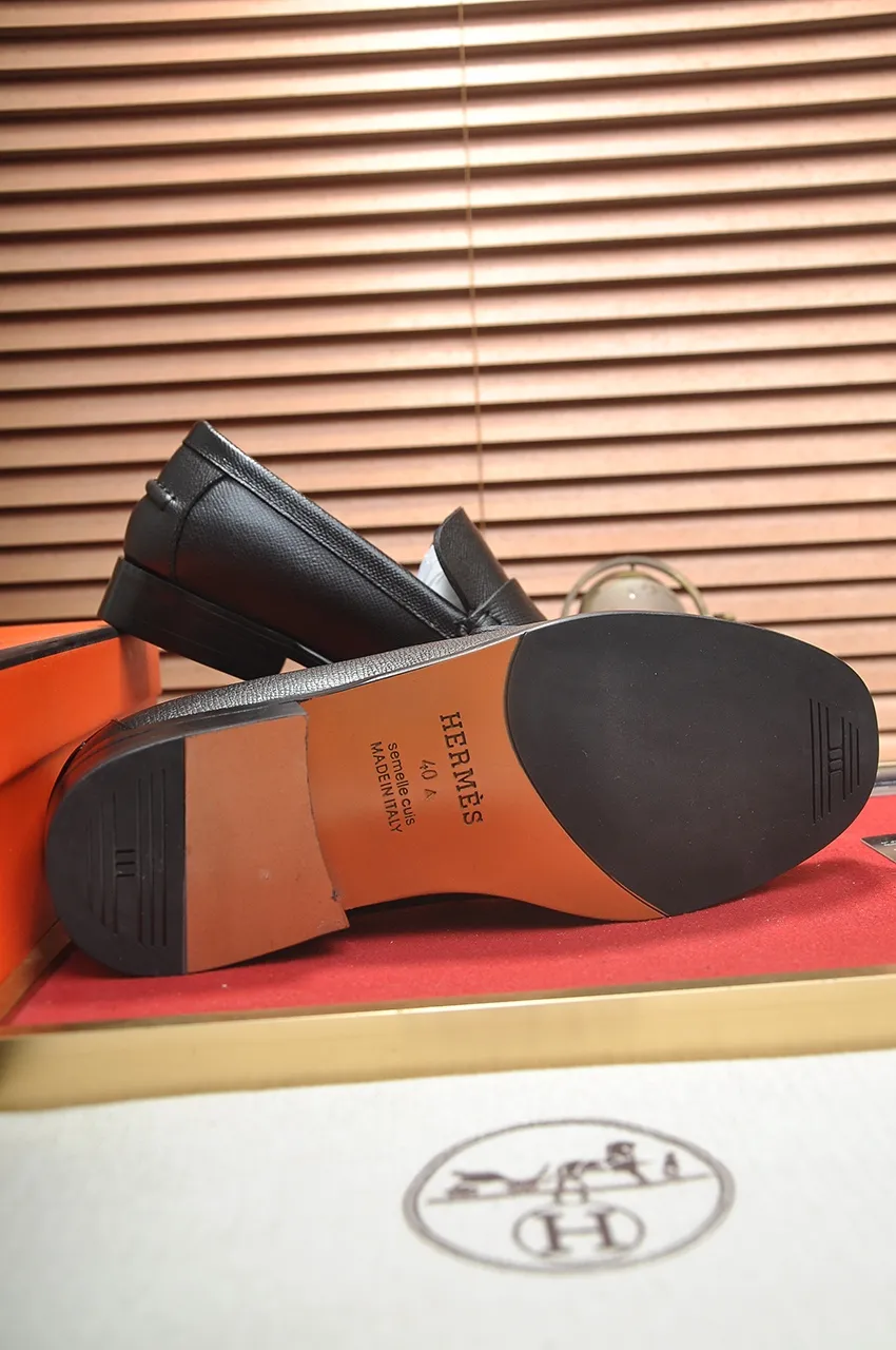 Men's shoes💰540💶[HERMES] (cowhide lining)🍀Italian top luxury🍀He does not pursue novel styles and gorgeous colors, but attracts the favor of successful men with his flawless, elegant and classic style. Formal leather shoes This very comfortable, simple and stable style allows you to easily match any style! The pattern is absolutely 1:1 refined from the original case, and we strive for excellence in materials, imported cowhide + cowhide lining💪💪💪extraordinary texture👍! .Code number: 38-45 (45 customized)